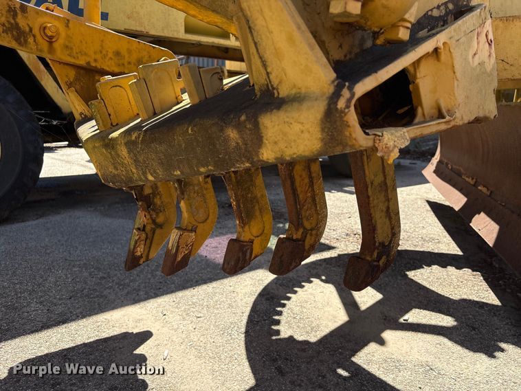 image for item EU7420 1964 Caterpillar 112F rigid frame motor grader