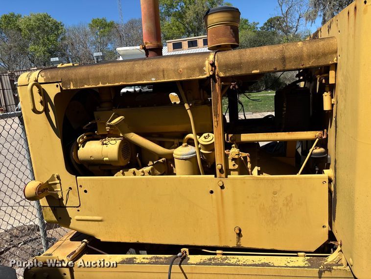 image for item EU7420 1964 Caterpillar 112F rigid frame motor grader