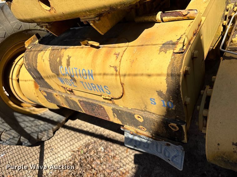 image for item EU7420 1964 Caterpillar 112F rigid frame motor grader
