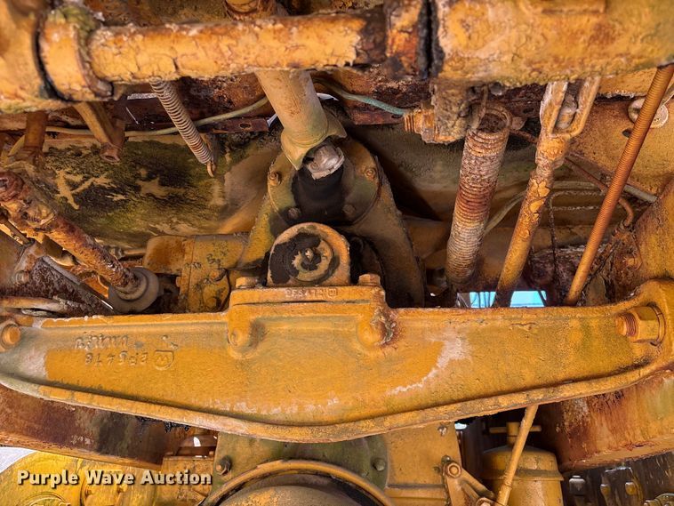 image for item EU7420 1964 Caterpillar 112F rigid frame motor grader