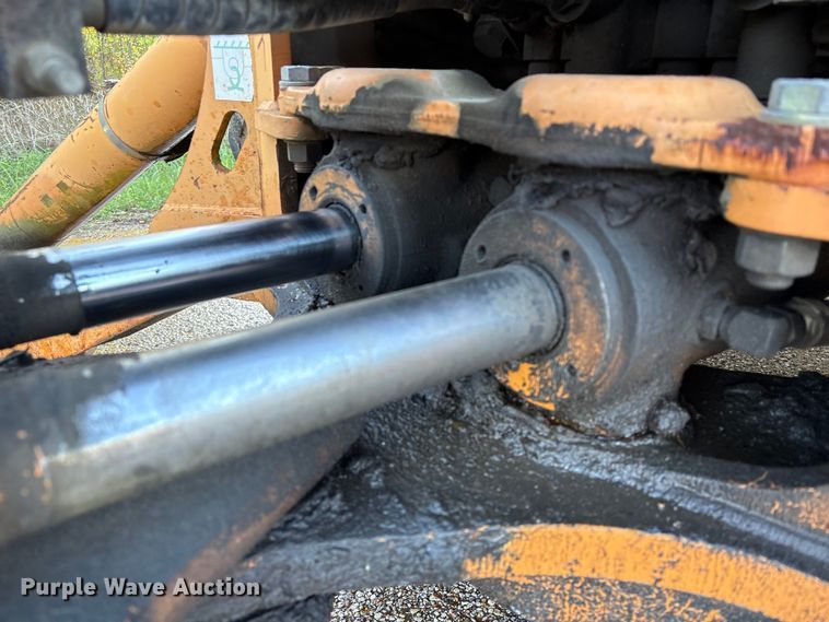 image for item EU7422 2002 Case 580M backhoe