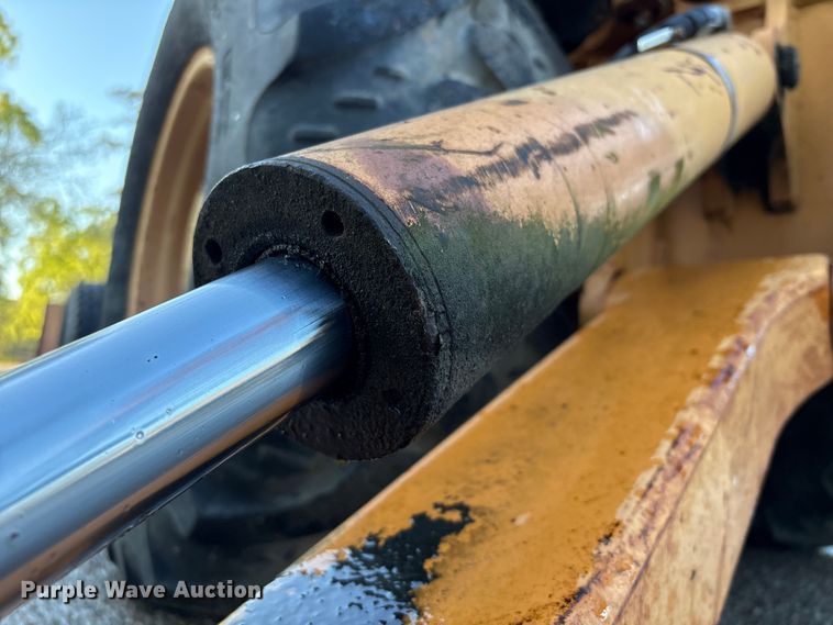 image for item EU7422 2002 Case 580M backhoe