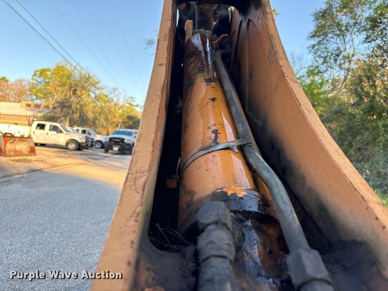 image for item EU7422 2002 Case 580M backhoe