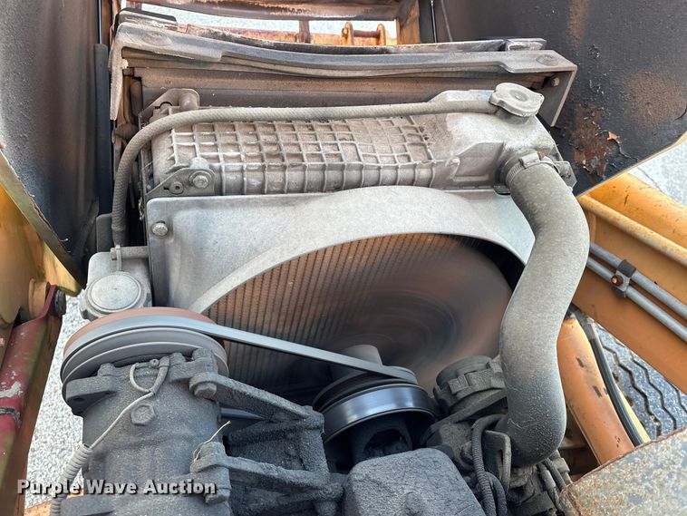 image for item EU7422 2002 Case 580M backhoe