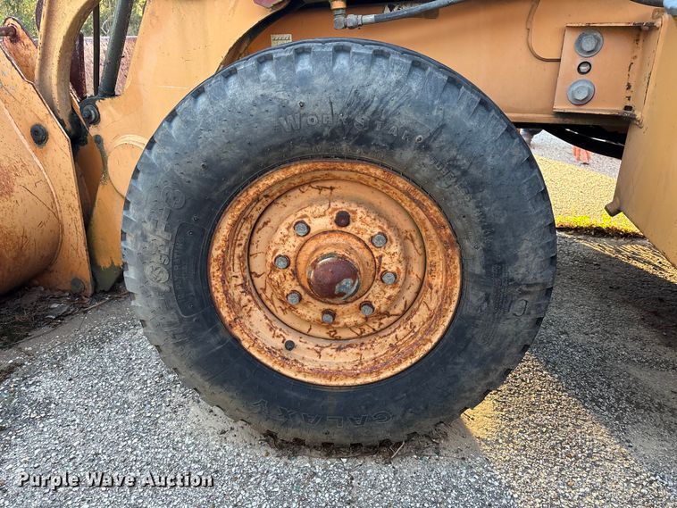 image for item EU7422 2002 Case 580M backhoe