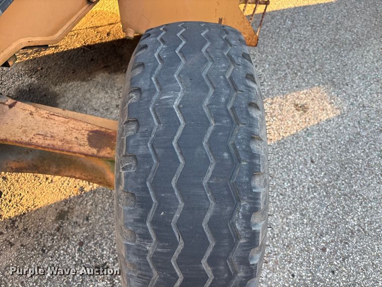 image for item EU7422 2002 Case 580M backhoe