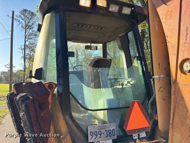 image for item EU7423 2002 Case 580M backhoe