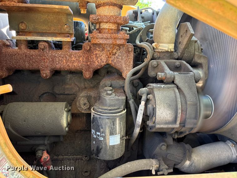 image for item EU7423 2002 Case 580M backhoe