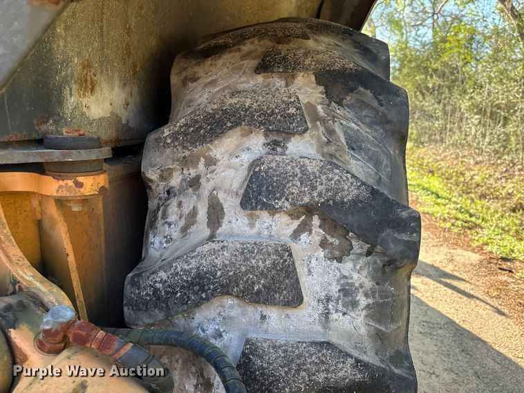 image for item EU7423 2002 Case 580M backhoe