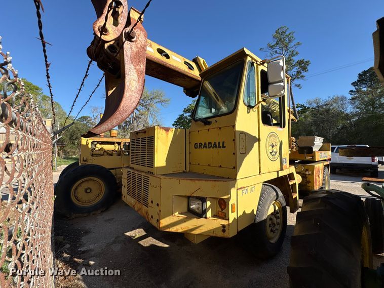 image for item EU7424 Gradall GW-362-G3WD wheeled excavator