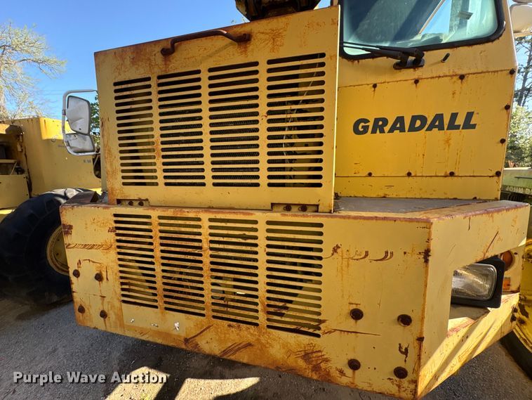 image for item EU7424 Gradall GW-362-G3WD wheeled excavator