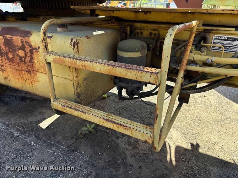 image for item EU7424 Gradall GW-362-G3WD wheeled excavator