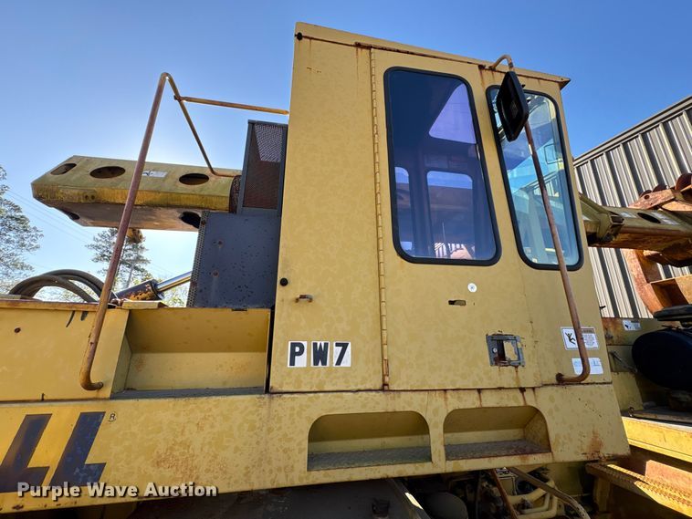 image for item EU7424 Gradall GW-362-G3WD wheeled excavator