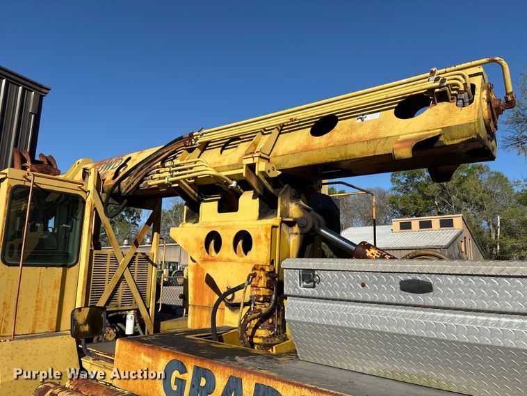 image for item EU7424 Gradall GW-362-G3WD wheeled excavator