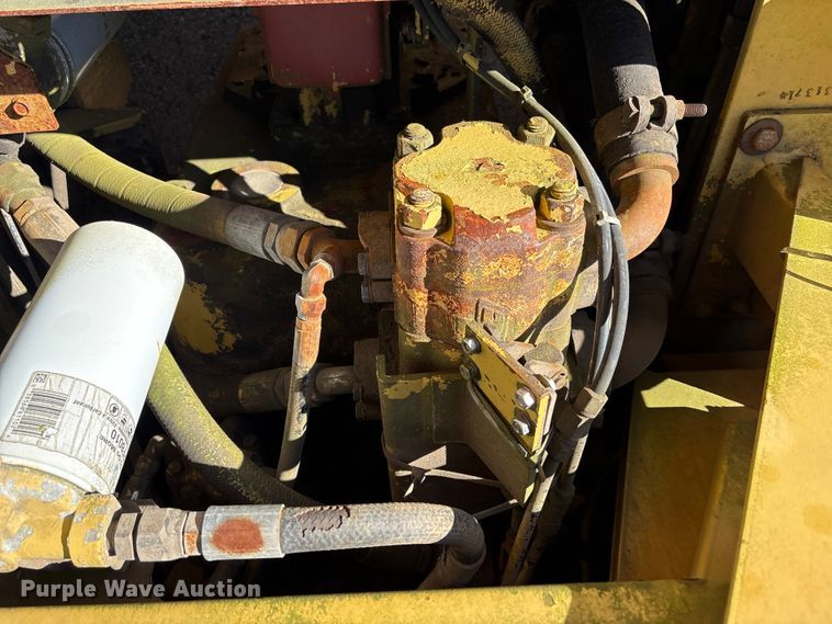 image for item EU7424 Gradall GW-362-G3WD wheeled excavator