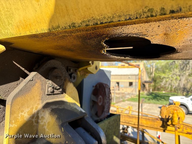 image for item EU7424 Gradall GW-362-G3WD wheeled excavator