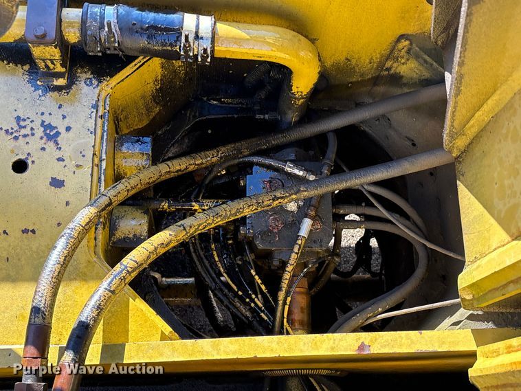 image for item EU7424 Gradall GW-362-G3WD wheeled excavator