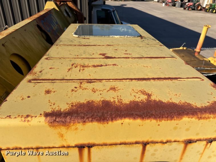 image for item EU7424 Gradall GW-362-G3WD wheeled excavator