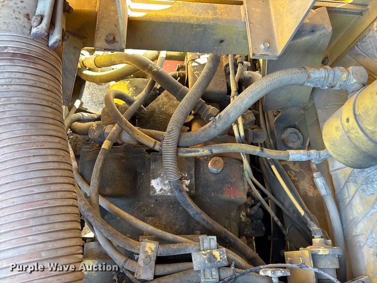 image for item EU7424 Gradall GW-362-G3WD wheeled excavator