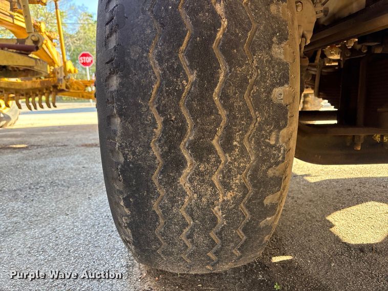 image for item EU7424 Gradall GW-362-G3WD wheeled excavator