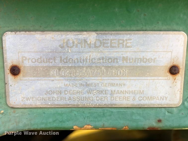 image for item EU7425 1992 John Deere 2155 tractor