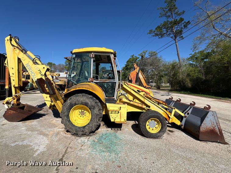 image for item EU7428 2001 New Holland LB75B backhoe