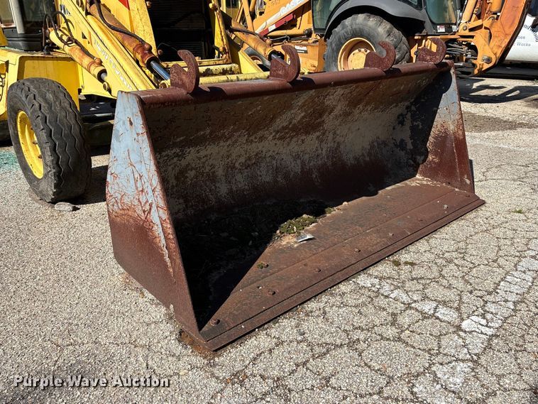image for item EU7428 2001 New Holland LB75B backhoe