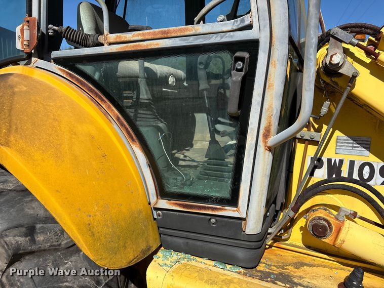 image for item EU7428 2001 New Holland LB75B backhoe