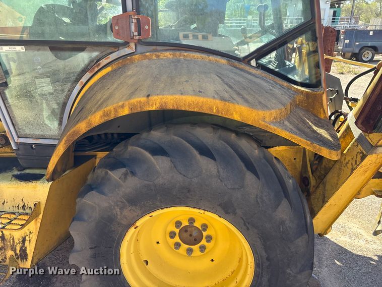 image for item EU7428 2001 New Holland LB75B backhoe