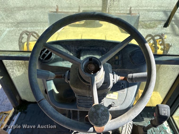 image for item EU7428 2001 New Holland LB75B backhoe