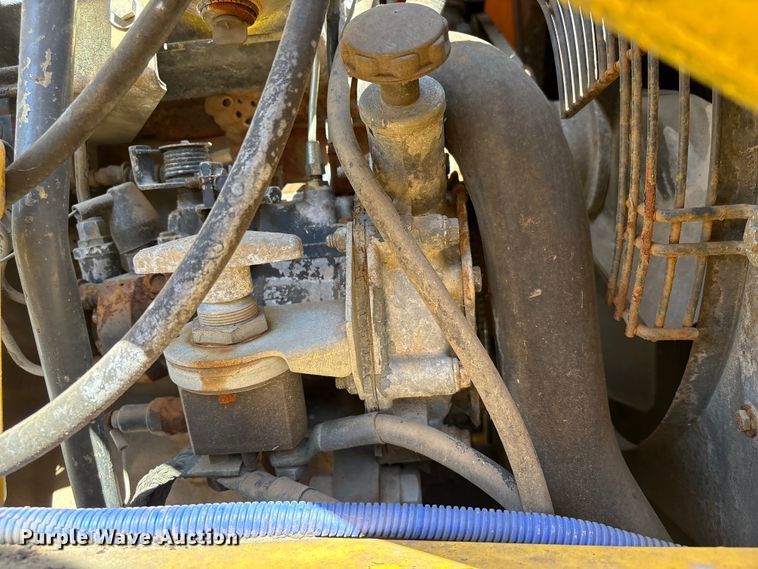 image for item EU7428 2001 New Holland LB75B backhoe