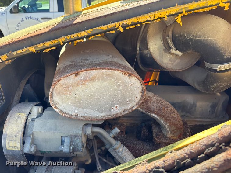 image for item EU7428 2001 New Holland LB75B backhoe