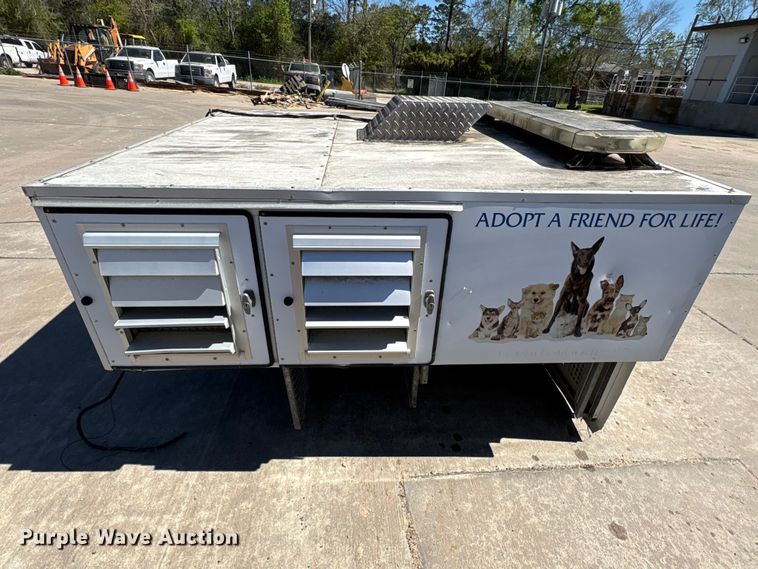 image for item EU7431 Deerskin Manufacturing animal control pickup truck bed