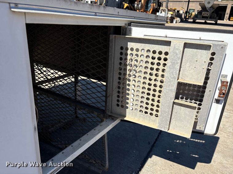 image for item EU7431 Deerskin Manufacturing animal control pickup truck bed