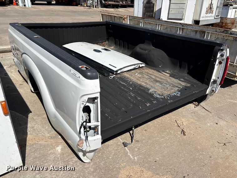 image for item EU7433 Ford  pickup truck bed