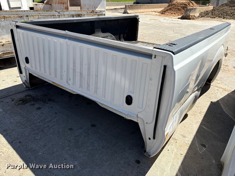 image for item EU7433 Ford  pickup truck bed