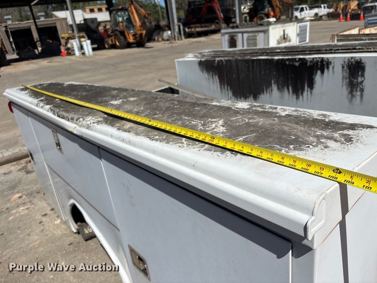 image for item EU7434 Reading 786690 utility bed