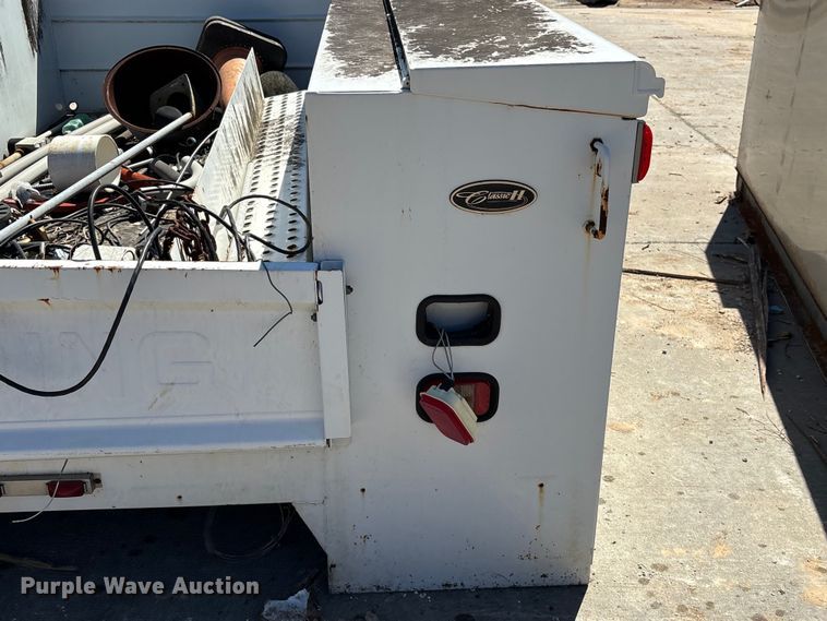 image for item EU7434 Reading 786690 utility bed