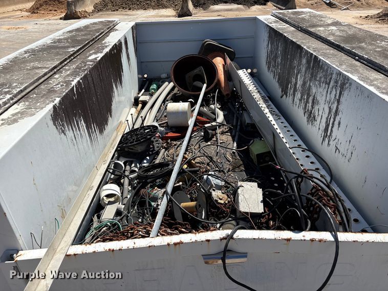 image for item EU7434 Reading 786690 utility bed