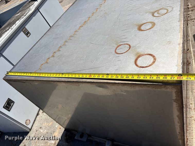 image for item EU7435 Fuel tank