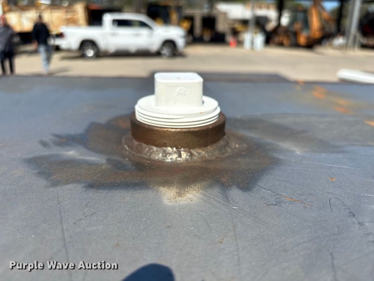 image for item EU7435 Fuel tank