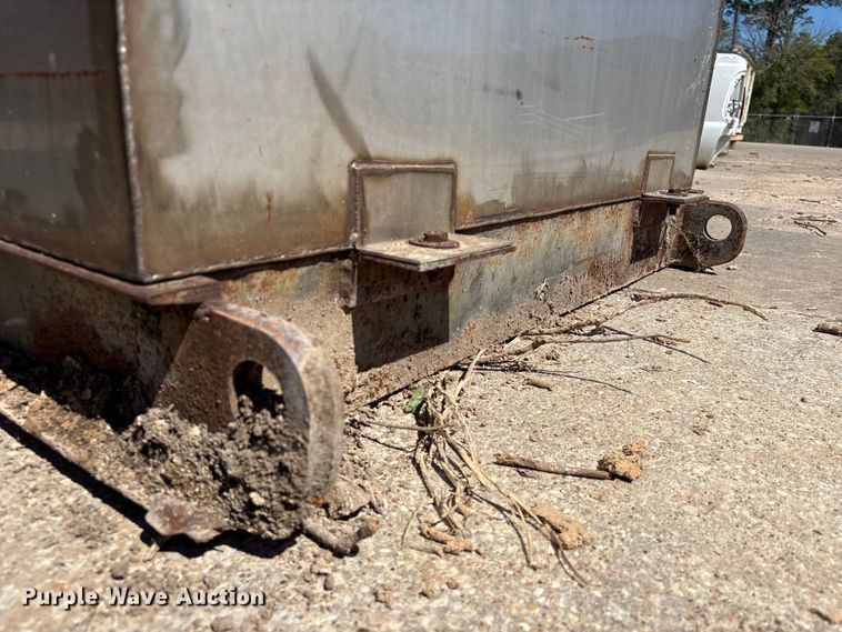 image for item EU7435 Fuel tank