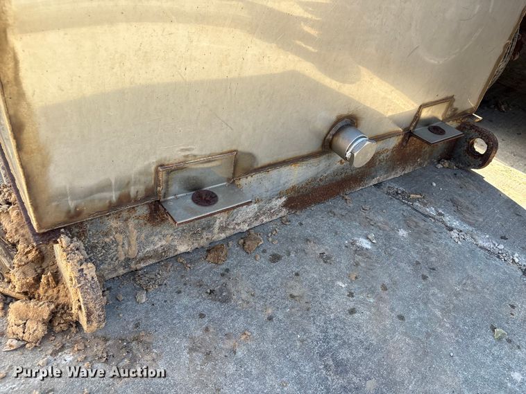 image for item EU7435 Fuel tank