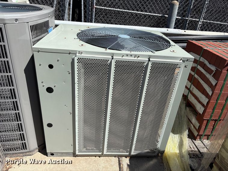 image for item EU7437 (3) AC units