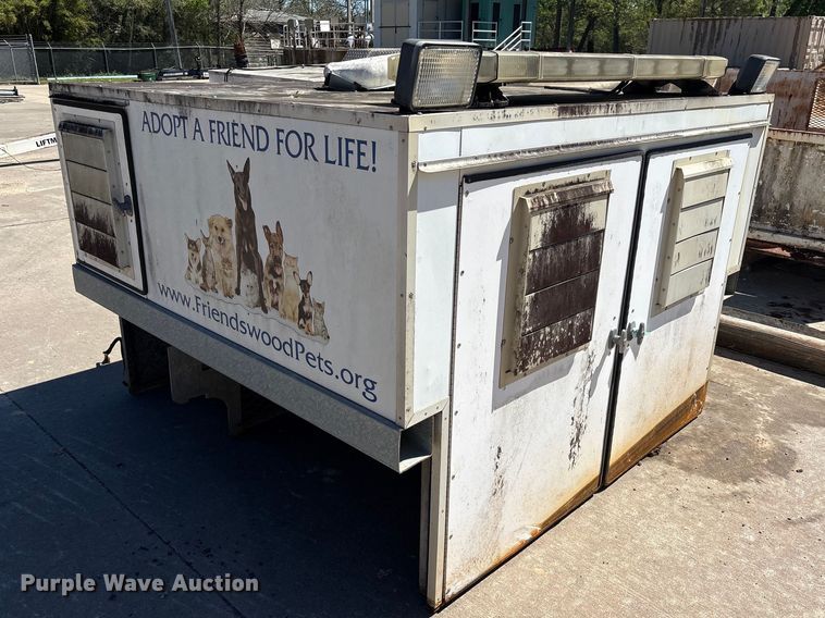 image for item EU7438 Deerskin Manufacturing animal control pick truck  bed