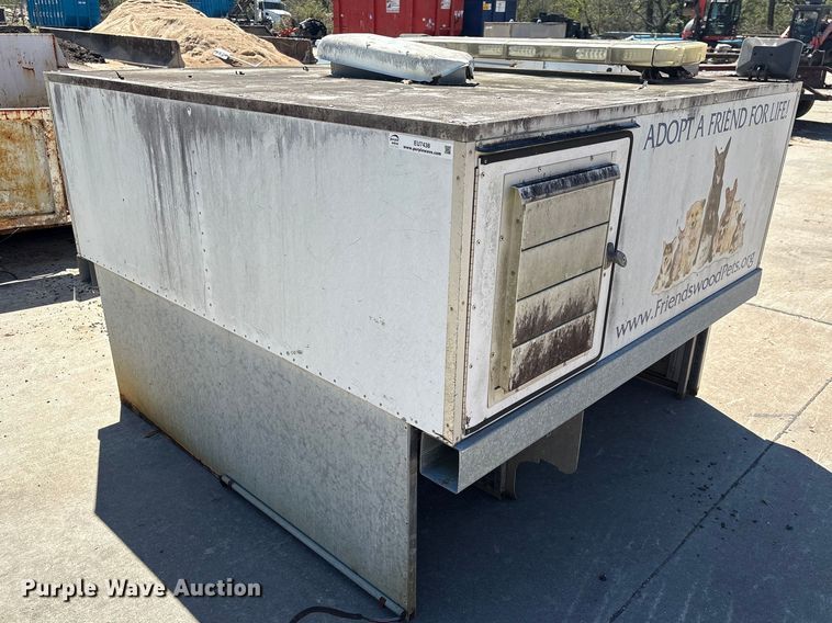 image for item EU7438 Deerskin Manufacturing animal control pick truck  bed