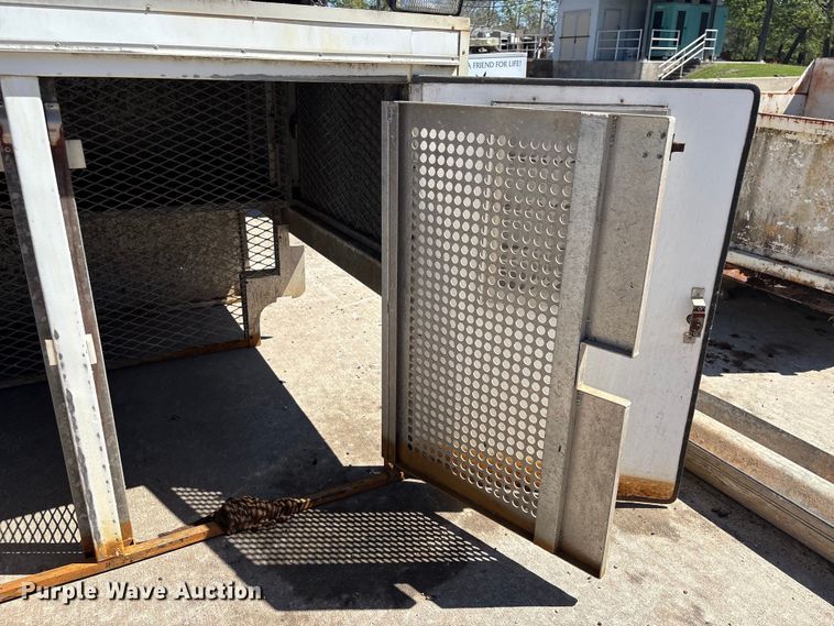 image for item EU7438 Deerskin Manufacturing animal control pick truck  bed