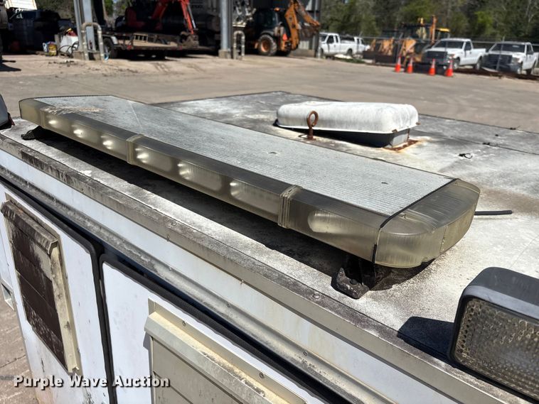 image for item EU7438 Deerskin Manufacturing animal control pick truck  bed