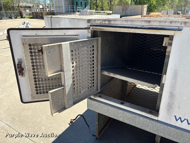 image for item EU7438 Deerskin Manufacturing animal control pick truck  bed