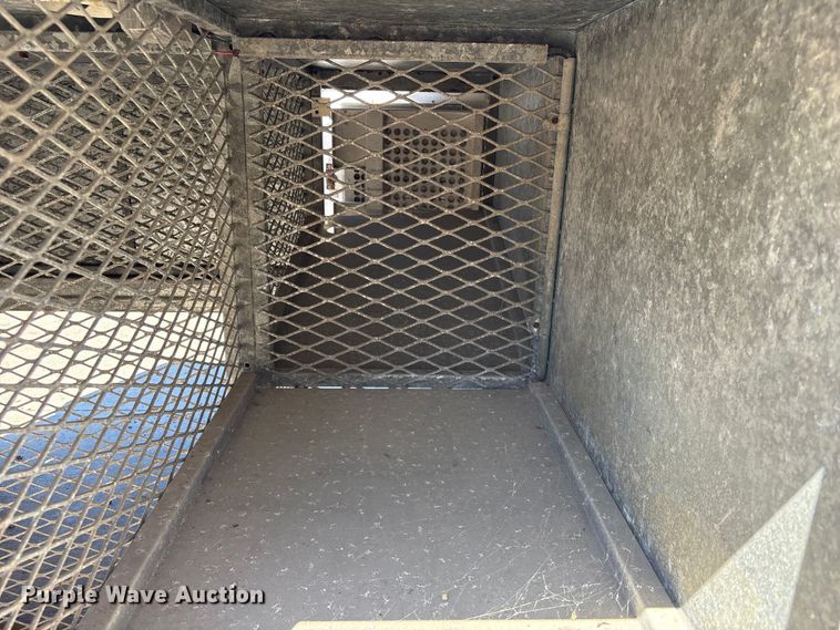 image for item EU7438 Deerskin Manufacturing animal control pick truck  bed